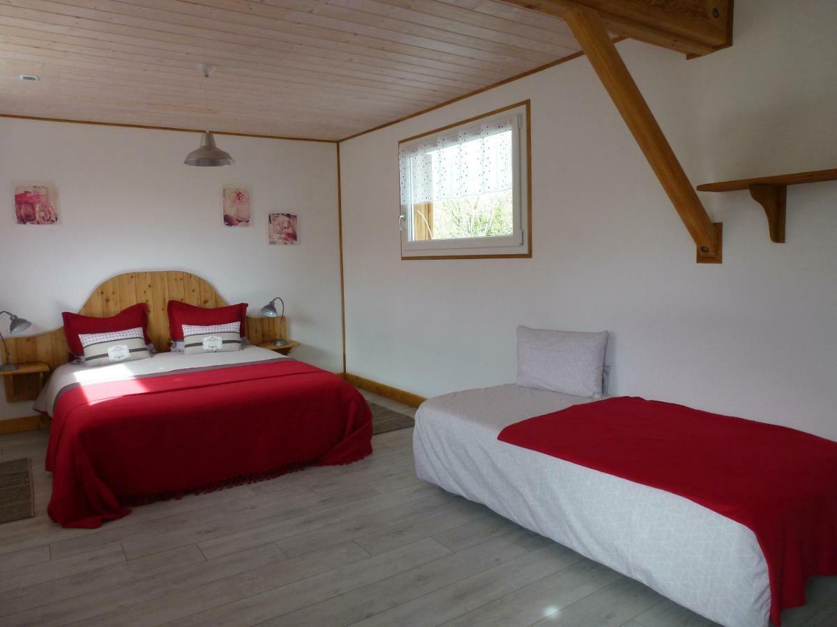 Redspring Chambres D'Hotes Coligny Esterno foto