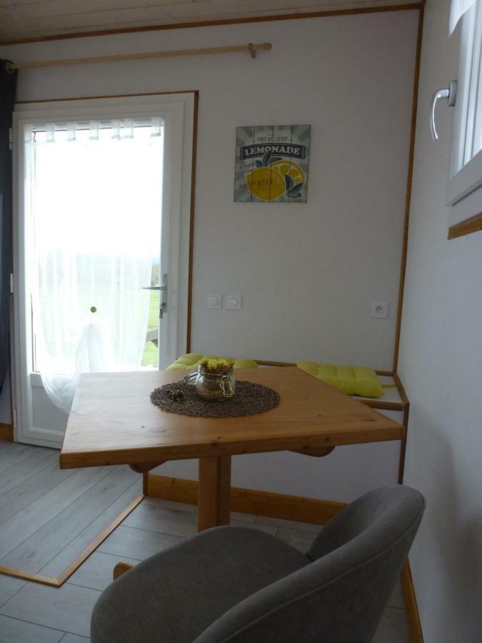 Redspring Chambres D'Hotes Coligny Esterno foto