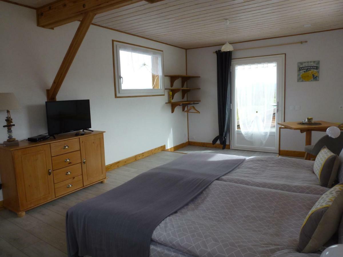 Redspring Chambres D'Hotes Coligny Esterno foto